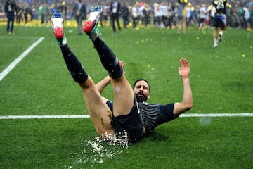 Adil Rami.