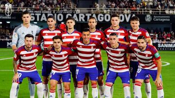 Once inicial del Granada en Cartagena.