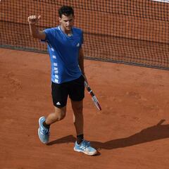 Zverev resurge con Fognini y Thiem pasa por encima de Monfils