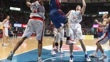 <strong>EMPATE.</strong> Máxima igualdad en la final de la ACB que se desplaza ahora al Palau blaugrana.