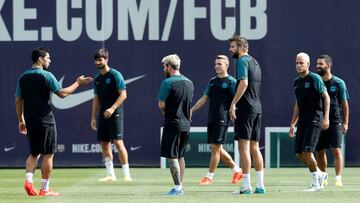 Messi, Neymar y Suárez volverán a encontrarse en un alineación de salida cuatro meses después de la última vez que coincidieron. Les acompañará Piqué.