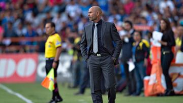 El estratega español sigue sin explicarse lo que está pasando con el conjunto cementero y se mostró sorprendido por el gol del ‘Conejo’.