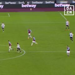 En Inglaterra califican a Mata como "pequeño mago" tras su toque en el gol de Rashford