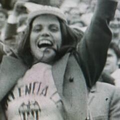 Localizan a la 'chica de Sarrià', icono de la Liga de 1971