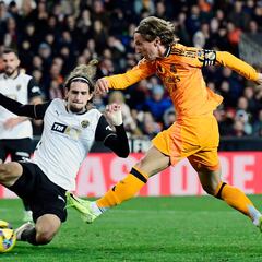 El Madrid pesca en la borrasca