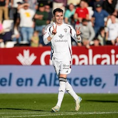 Morcillo da oxígeno al Albacete