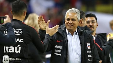 Rueda alaba a Alexis y advierte 2 ó 3 cambios ante Dinamarca