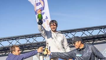 Podium de la Citroën Windsurf World Cup Sylt 2024, con Marc Paré primero y Víctor Fernández tercero.
