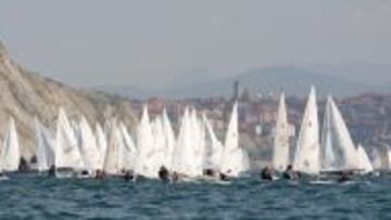 La Copa de España de clase Radial se celebra en aguas vizcaínas.