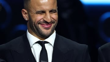 Kyle Walker a punto de tirar la Champions que ganó el Manchester City