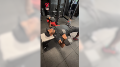 Duván Zapata, imparable: Así trabaja durante sus vacaciones