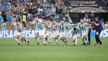 18/11/22 PARTIDO FINAL 
DOHA MUNDIAL QATAR 2022 
ARGENTINA - FRANCIA 
ALEGRIA FIN DE PARTIDO 