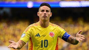 HOUSTON, TEXAS - JUNE 24: James Rodriguez of Colombia gestures during the CONMEBOL Copa America 2024 Group D match between Colombia and Paraguay at NRG Stadium on June 24, 2024 in Houston, Texas.   Logan Riely/Getty Images/AFP (Photo by Logan Riely / GETTY IMAGES NORTH AMERICA / Getty Images via AFP)