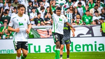 Jeremy Arévalo, del Racing.