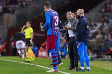 Gerard Piqué y Sergi Barjuan.