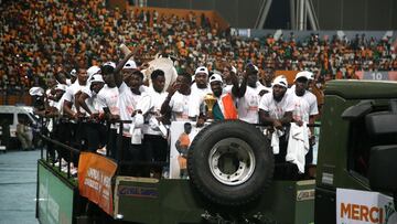 Los jugadores de Costa de Marfil, durante la celebración en Abidjan del título logrado en la Copa África.