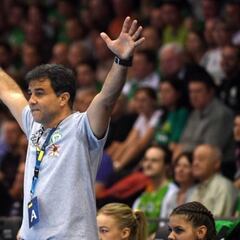 En Budapest, el último trabajo de Ambros Martín con el Gyori