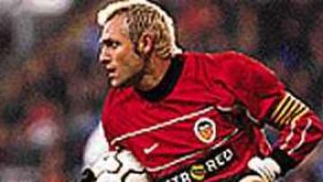 SIGUE. Cañizares amplía en dos años su contrato con el Valencia.