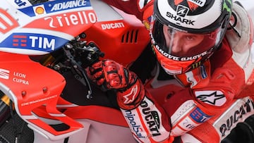 El mensaje a Lorenzo estuvo 35 segundos expuesto en su Ducati