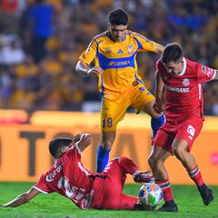 Tigres y Toluca definen pase a la final en la “Bombonera”