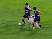 La desafortunada jugada que acabó en la lesión de Pavez: segundos antes pasó esto