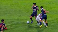La desafortunada jugada que acabó en la lesión de Pavez: segundos antes pasó esto