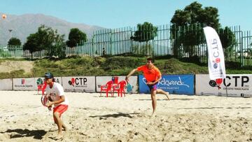 Hans Podlipnik se prueba en el tenis playa pensando en 2017