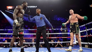 Deontay Wilder y Tyson Fury durante su segundo combate.