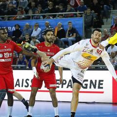 La defensa de España maniata a Túnez y decide la victoria