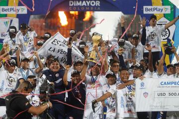 Deportivo Independiente Medellín y Junior de Barranquilla definieron al segundo campeón del 2023. Asi se vivió la final del Fútbol Profesional Colombiano en imágenes desde el Atanasio Girardot. 