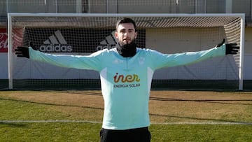 Glauder, el defensa goleador del Albacete