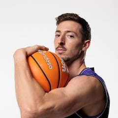 Font sale en defensa del jugador español