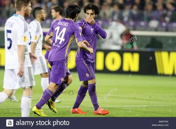 El volante chileno estuvo con el egipcio en la Fiorentina, en el comienzo de la ascendente carrera del jugador de Liverpool.