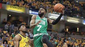INDIANAPOLIS, INDIANA - APRIL 21: Jaylen Brown #7 of the Boston Celtics shoots the ball against the Indiana Pacers in game four of the first round of the 2019 NBA Playoffs at Bankers Life Fieldhouse on April 21, 2019 in Indianapolis, Indiana. NOTE TO USER: User expressly acknowledges and agrees that , by downloading and or using this photograph, User is consenting to the terms and conditions of the Getty Images License Agreement.   Andy Lyons/Getty Images/AFP
 == FOR NEWSPAPERS, INTERNET, TELCOS &amp; TELEVISION USE ONLY ==