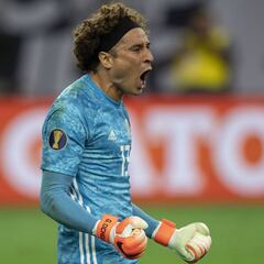 Guillermo Ochoa está agradecido con sus compañeros