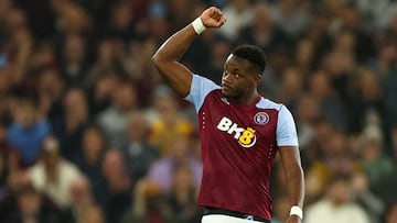 Soccer Football - Europa Conference League - Qualifying Play-Offs - Second Leg - Aston Villa v Hibernian - Villa Park, Birmingham, Britain - August 31, 2023 Aston Villa's Jhon Duran celebrates scoring their first goal Action Images via Reuters/Andrew Boyers