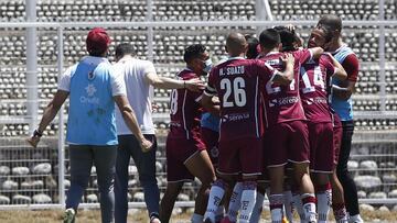 ¿Cómo estaría la tabla ponderada del fútbol chileno con y sin el VAR?