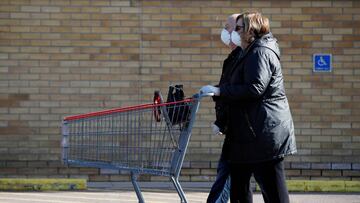 El Watford telefonea a sus abonados para saber su estado