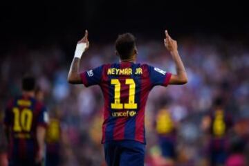 Neymar celebra uno de sus goles.