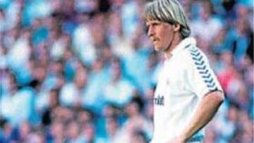 Schuster llegó de la mano de Mendoza después de ocho temporadas de azulgrana.