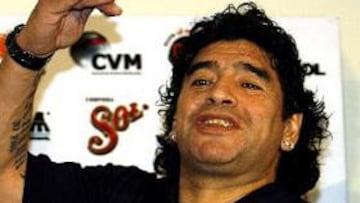 <b>MÚLTIPLES CUIDADOS.</b> Pese a recibir el alta, el astro argentino deberá cuidar su salud si no quiere volver a ingresar.