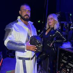 Andrade “el ídolo” no llegará solo a la Arena México, lo acompañará CJ Perry