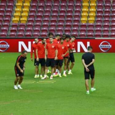 Debuta el Atleti con rotaciones