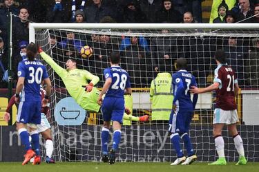 Burnley 1-1 Chelsea: Premier League result, match report