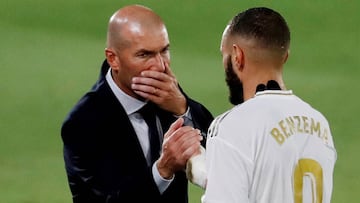 Zidane y Benzema, en un partido con el Madrid.