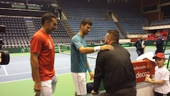 Novak Djokovic busca "energía positiva" frente a España