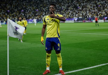 El jugador colombiano del Al-Nassr F. C., Jhon Durn, fue le encargado de anotar los otros dos goles del encuentro.