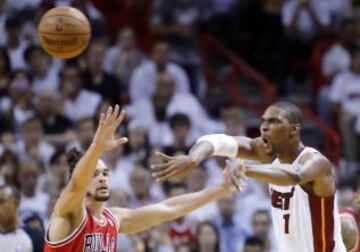 Chris Bosh y Joakim Noah.