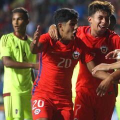 Chile da el primer paso para clasificar a India 2017