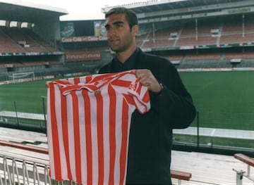 14 jugadores que vistieron la camiseta del Athletic y Barcelona